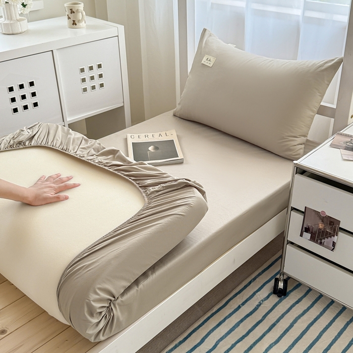 91家纺网 家纺一手货源 找家纺 眠博士 2025新款A类40支13372全棉纯棉纯色学生床三件套 杏色