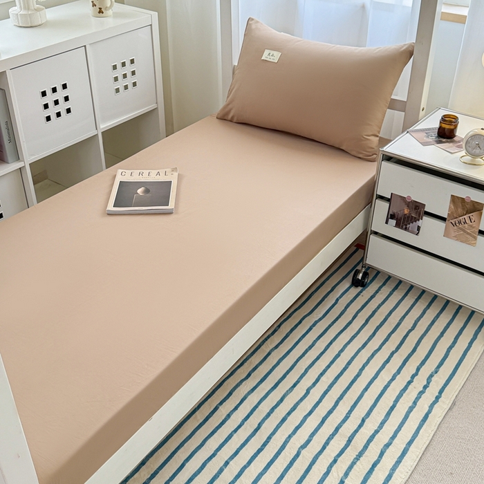 91家纺网 家纺一手货源 找家纺 眠博士 2025新款A类40支13372全棉纯棉纯色学生床三件套 卡其