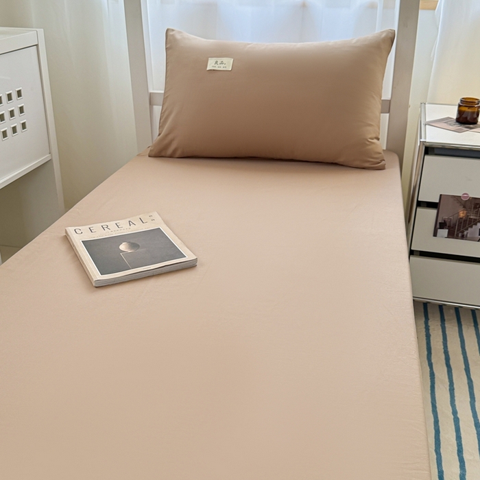 91家纺网 家纺一手货源 找家纺 眠博士 2025新款A类40支13372全棉纯棉纯色学生床三件套 卡其