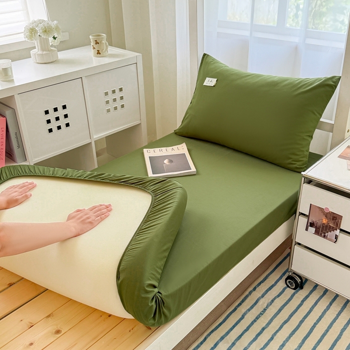 91家纺网 家纺一手货源 找家纺 眠博士 2025新款A类40支13372全棉纯棉纯色学生床三件套 军绿