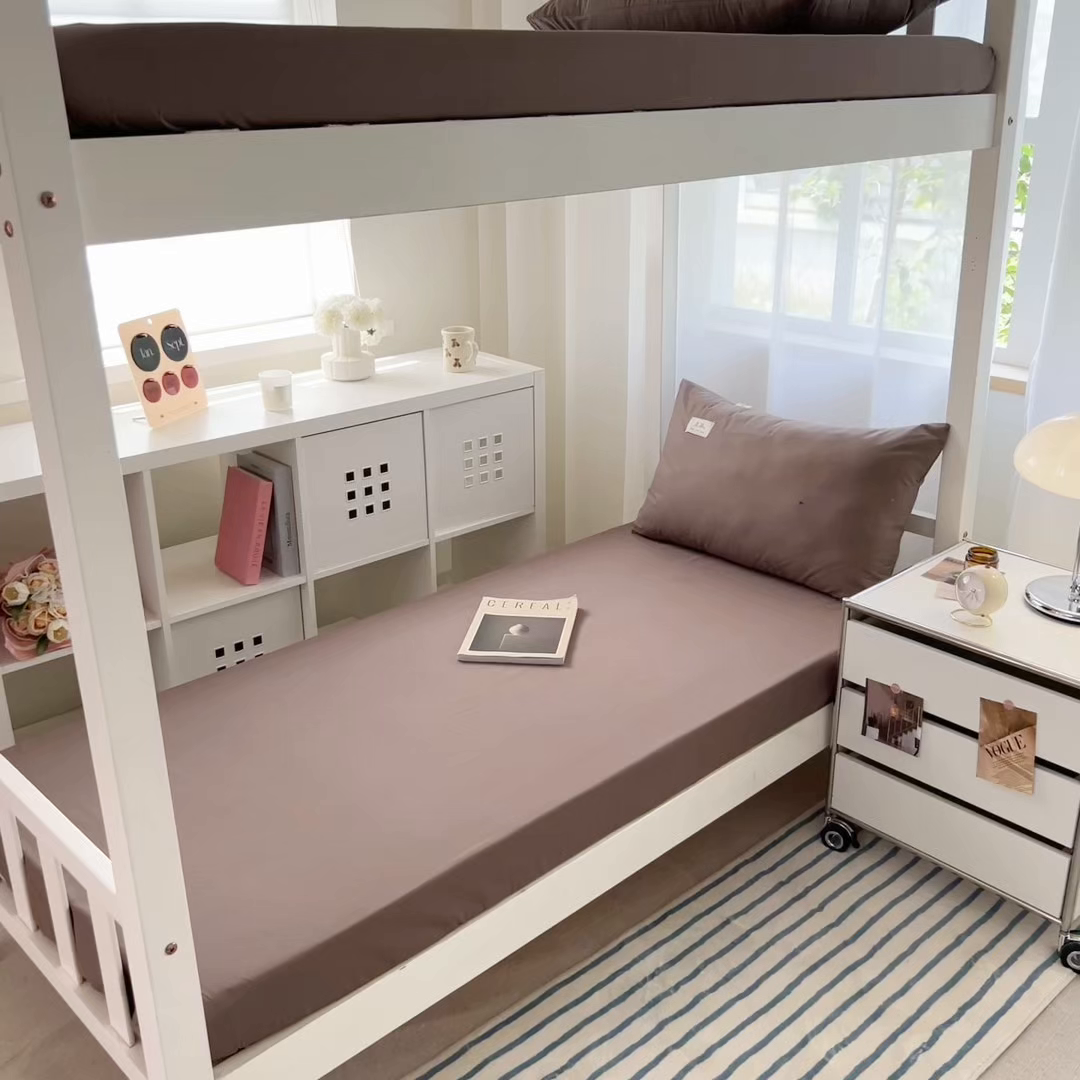 91家纺网 家纺一手货源 找家纺 眠博士 2025新款A类40支13372全棉纯棉纯色学生床三件套 春泥