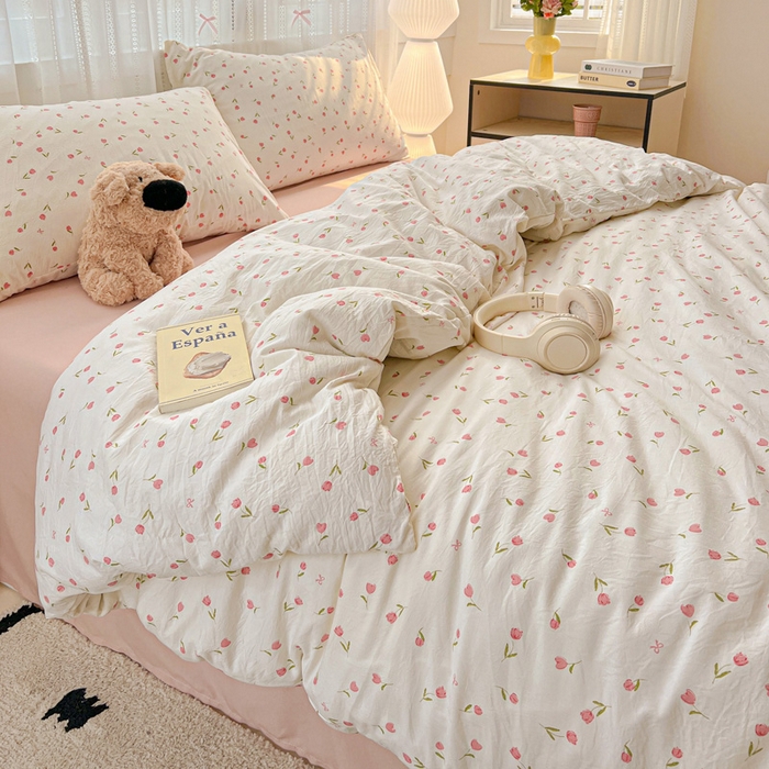 91家纺网 家纺一手货源 找家纺 朵朵家纺2025直播云感床单款三四件套水洗简约风小碎花被套床笠三四件套花语