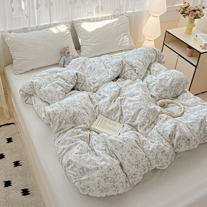 91家纺网 家纺一手货源 找家纺 朵朵家纺2025直播云感床单款三四件套水洗简约风小碎花被套床笠三四件套秘境兔