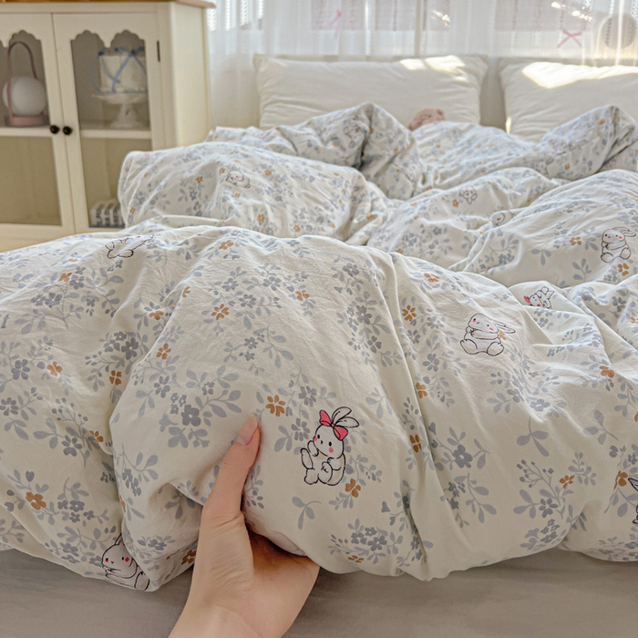 91家纺网 家纺一手货源 找家纺 朵朵家纺2025直播云感床单款三四件套水洗简约风小碎花被套床笠三四件套秘境兔