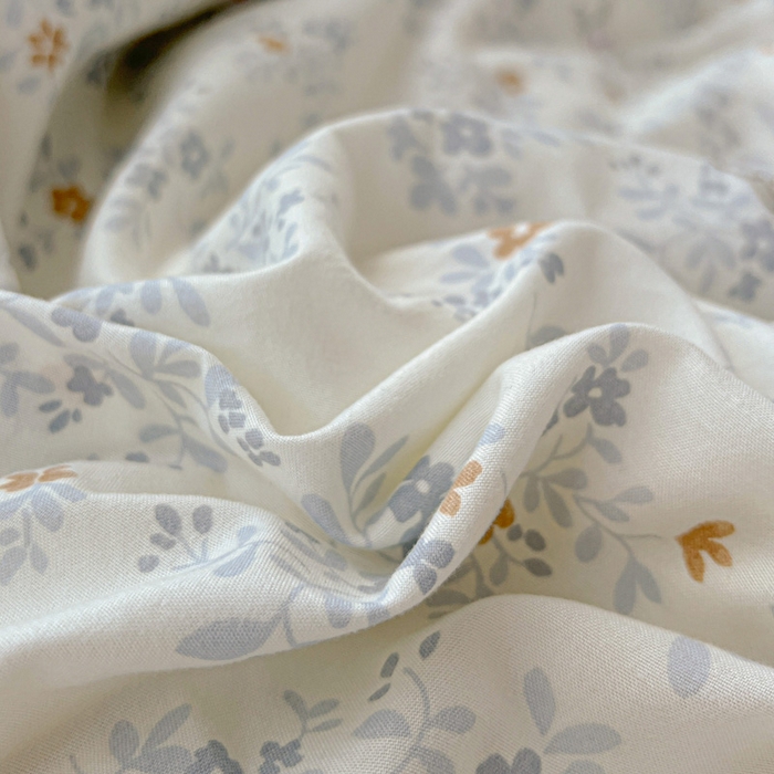 91家纺网 家纺一手货源 找家纺 朵朵家纺2025直播云感床单款三四件套水洗简约风小碎花被套床笠三四件套秘境兔