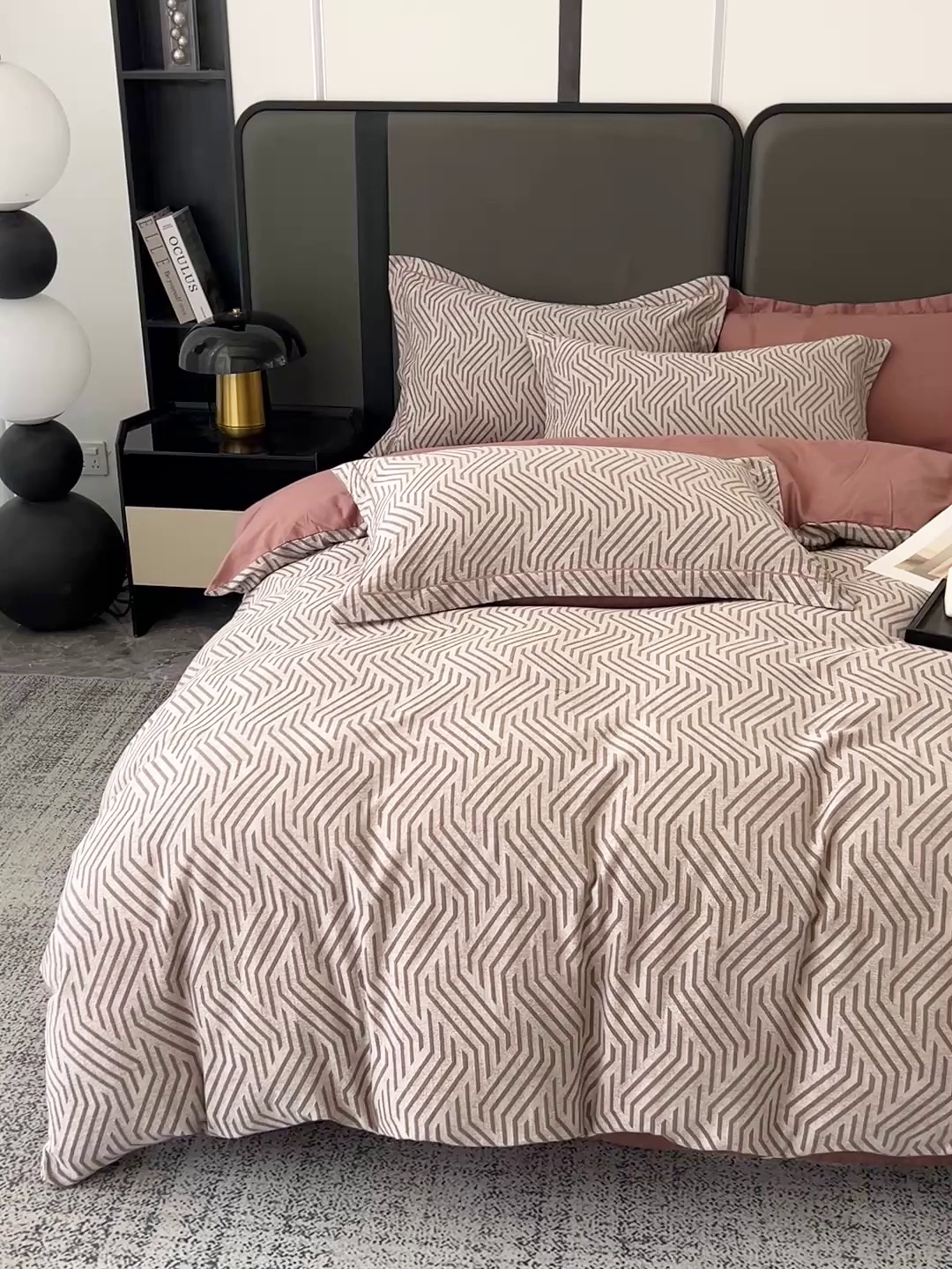 91家纺网 家纺一手货源 找家纺 锦彩家居 2025新款A类60支全棉纯棉色织提花四件套-复古风系列 简雅几何-豆沙