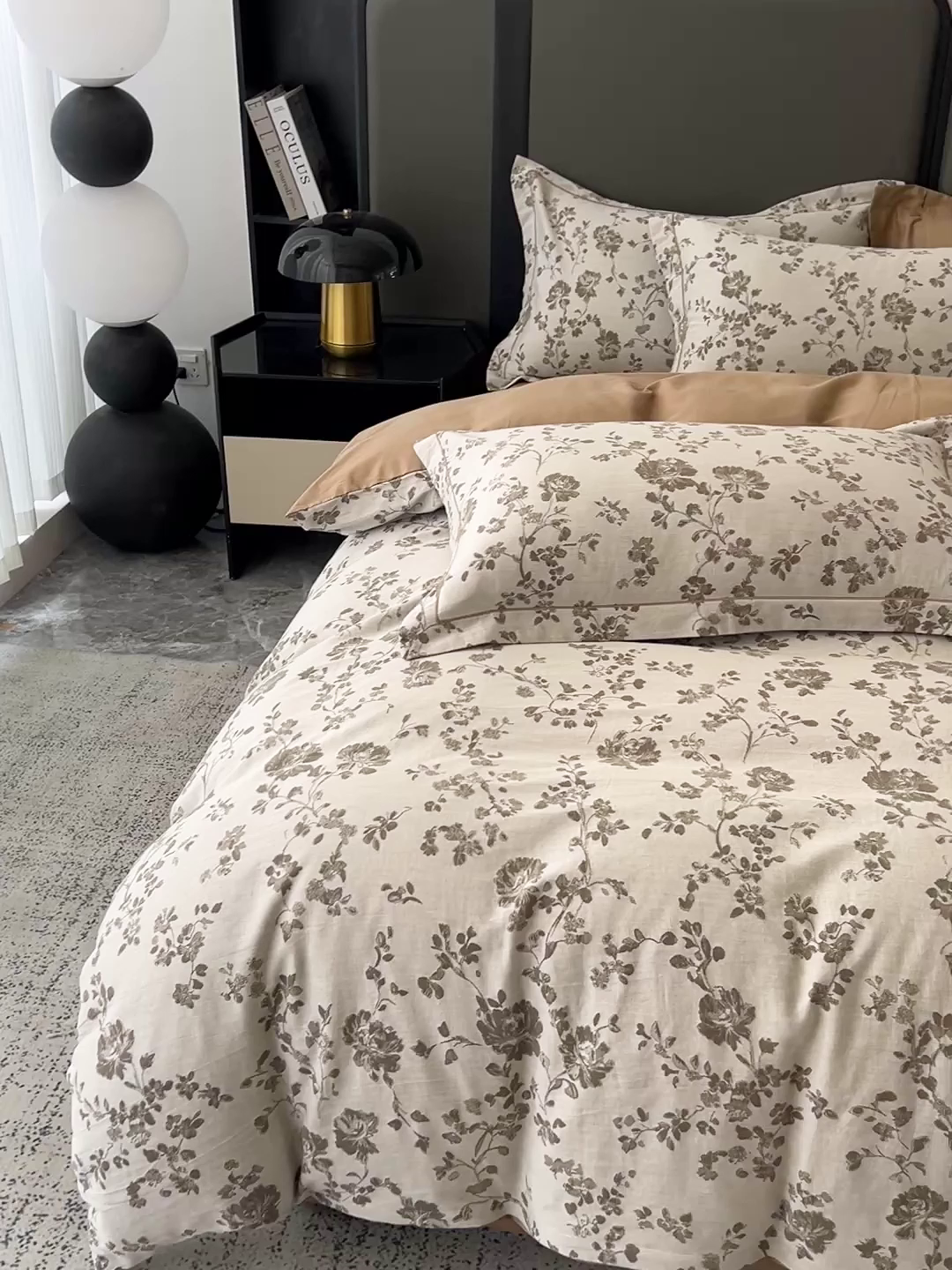 91家纺网 家纺一手货源 找家纺 锦彩家居 2025新款A类60支全棉纯棉色织提花四件套-复古风系列 屋顶花园-卡其