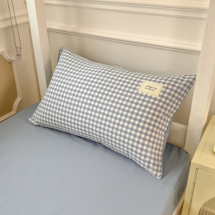 91家纺网 家纺一手货源 找家纺 宝士康家纺 2025新款亲肤水洗棉学生床笠款六件套 天蓝中格