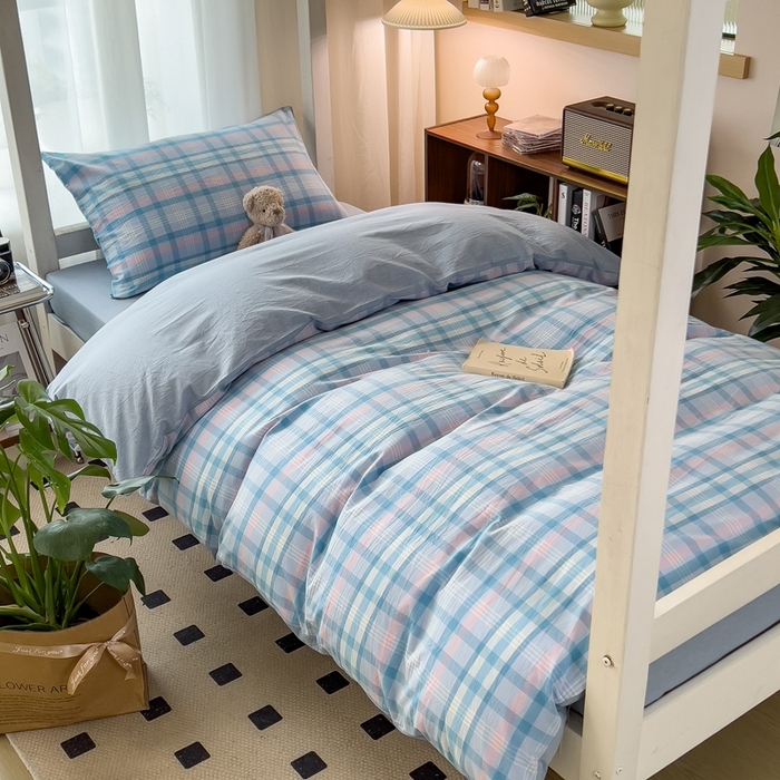 91家纺网 家纺一手货源 找家纺 宝士康家纺 2025新款亲肤水洗棉学生床笠款六件套 英伦蓝