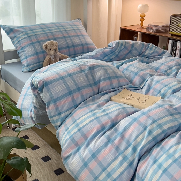 91家纺网 家纺一手货源 找家纺 宝士康家纺 2025新款亲肤水洗棉学生床笠款六件套 英伦蓝