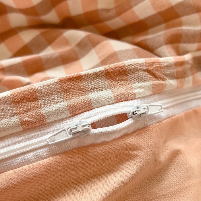 91家纺网 家纺一手货源 找家纺 宝士康家纺 2025新款亲肤水洗棉学生床笠款六件套 玉小格