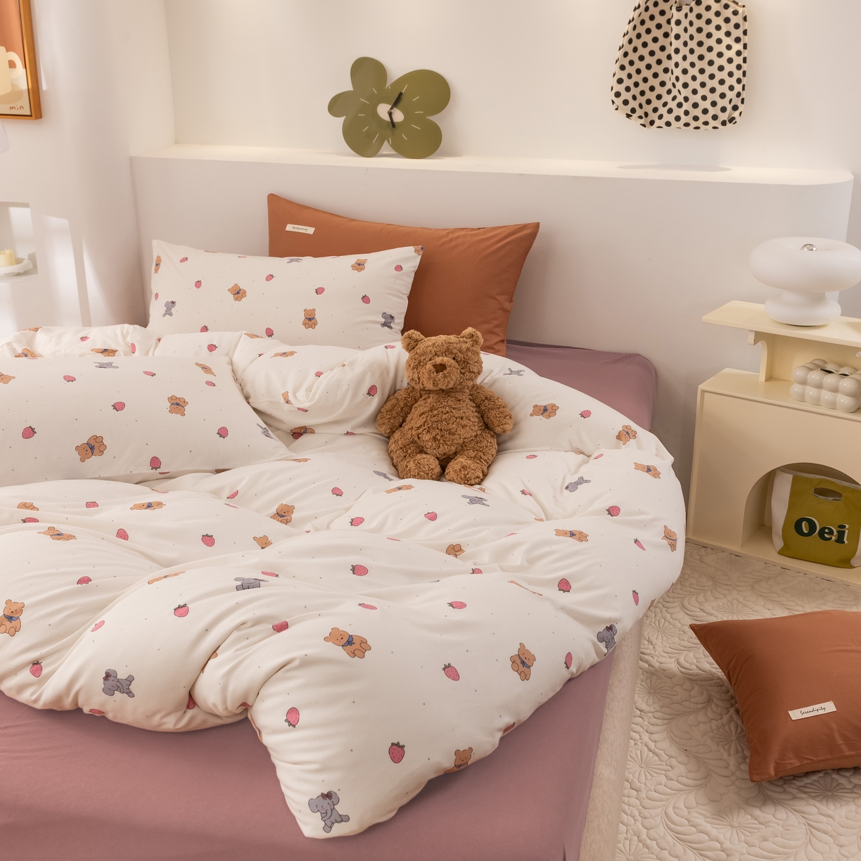 91家纺网 家纺一手货源 找家纺 博尔菲 2026新款全棉针织棉四件套 白底草莓熊