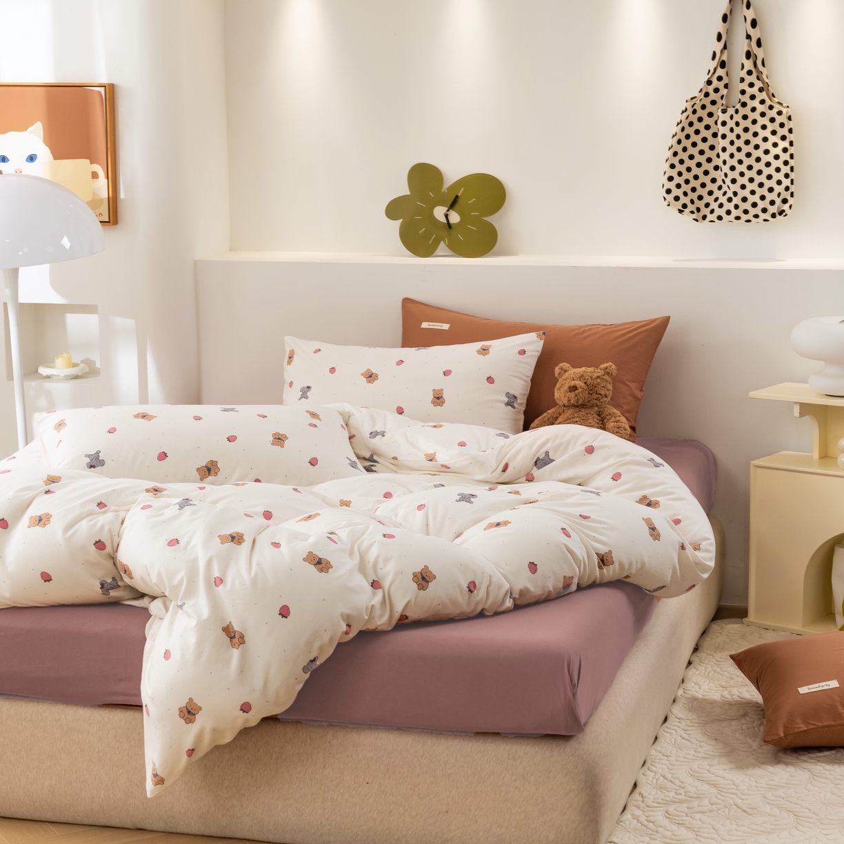 91家纺网 家纺一手货源 找家纺 博尔菲 2026新款全棉针织棉四件套 白底草莓熊