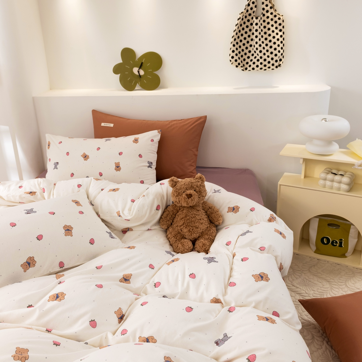 91家纺网 家纺一手货源 找家纺 博尔菲 2026新款全棉针织棉四件套 白底草莓熊