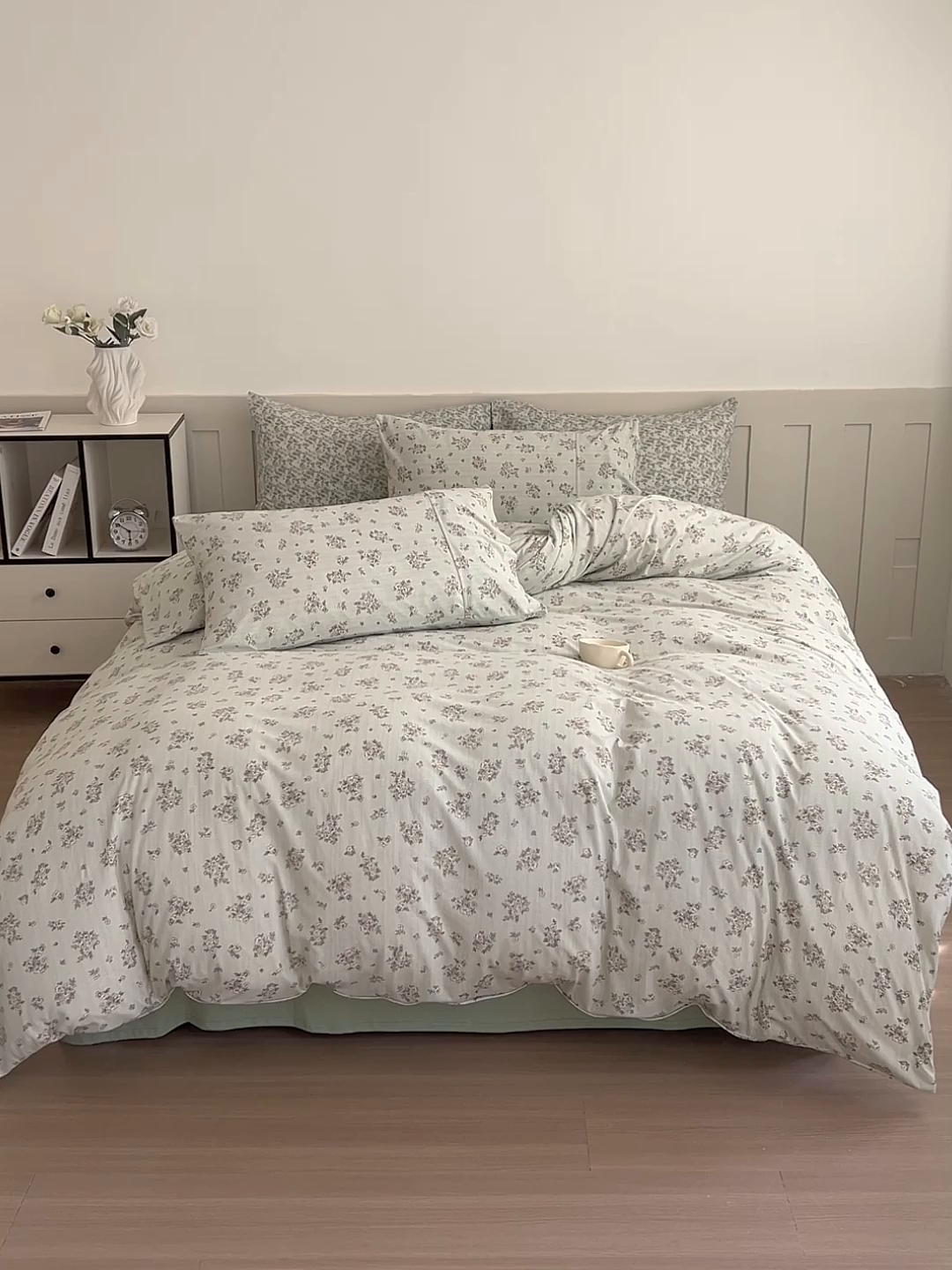 91家纺网 家纺一手货源 找家纺 博尔菲 2025新款全棉针织棉四件套 绿底国风芍药