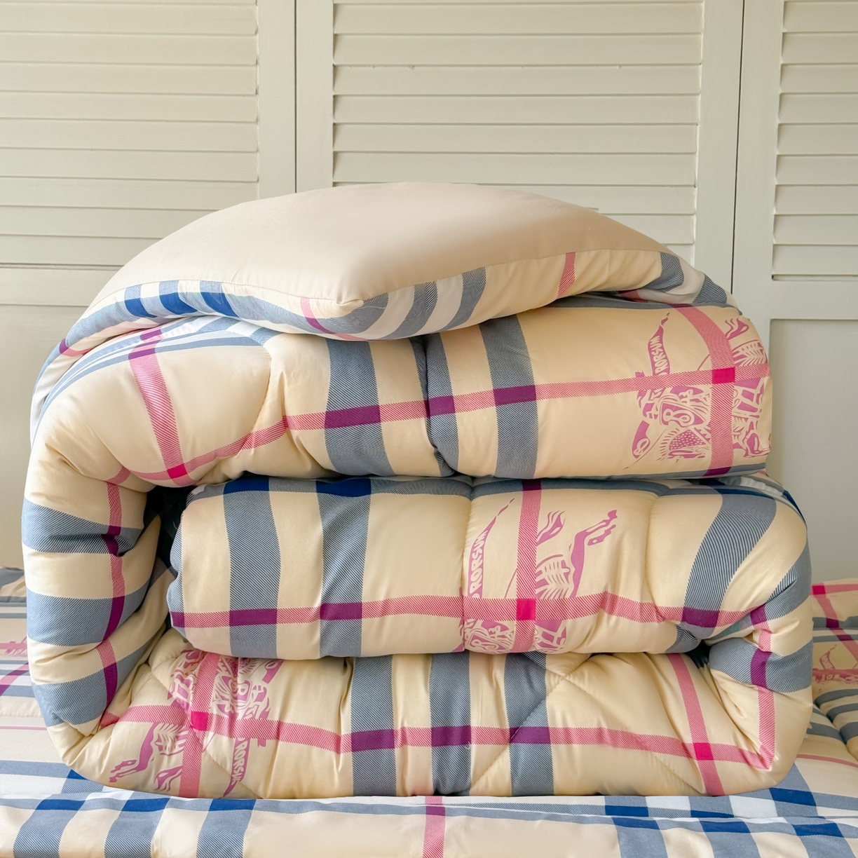 91家纺网 家纺一手货源 找家纺 简冠家纺 2025新款羽丝棉学生床垫床褥床护垫学生被芯冬被被子春秋被 宝利格被芯