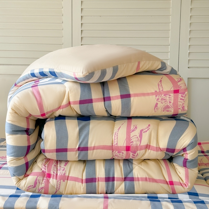 91家纺网 家纺一手货源 找家纺 简冠家纺 2025新款羽丝棉学生床垫床褥床护垫学生被芯冬被被子春秋被 宝利格被芯