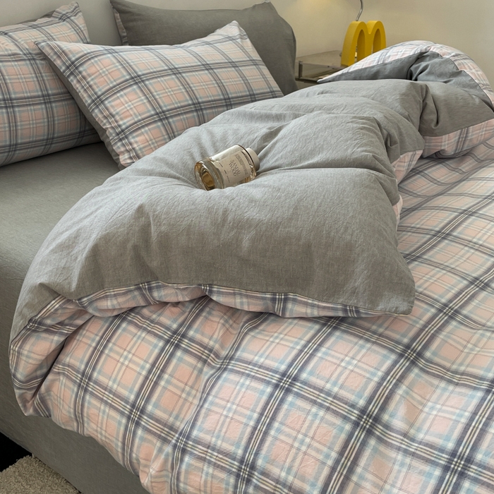 91家纺网 家纺一手货源 找家纺 ab家纺 2025新款40支色织a类全棉水洗棉四件套 春野粉蓝