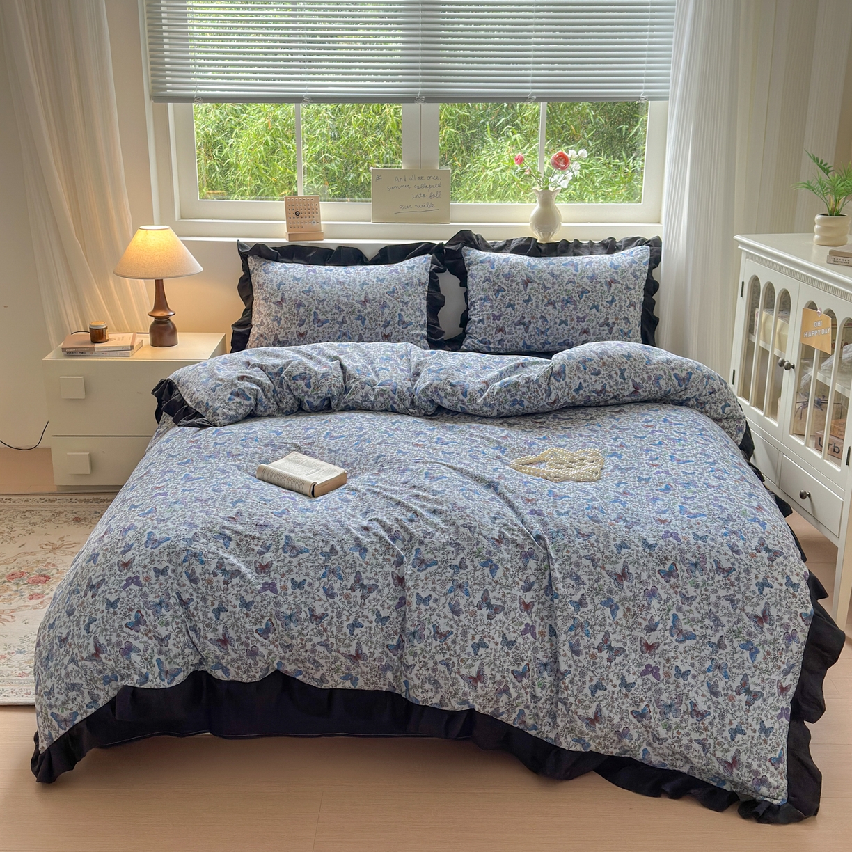 91家纺网 家纺一手货源 找家纺 （总）喜颜 2025新款云感提花皱皱棉爆款花边四件套-赫本风