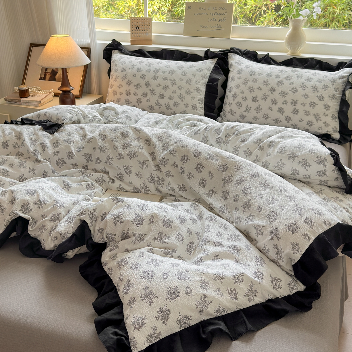 91家纺网 家纺一手货源 找家纺 喜颜 2025新款云感提花皱皱棉爆款花边四件套-赫本风 繁花