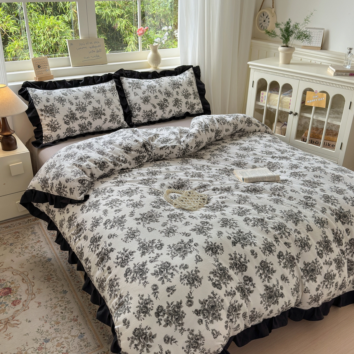 91家纺网 家纺一手货源 找家纺 喜颜 2025新款云感提花皱皱棉爆款花边四件套-赫本风 花束