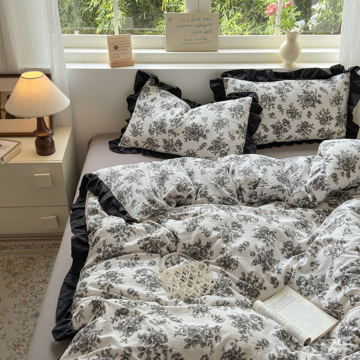 91家纺网 家纺一手货源 找家纺 喜颜 2025新款云感提花皱皱棉爆款花边四件套-赫本风 花束