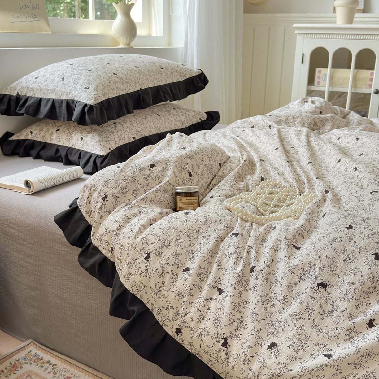 91家纺网 家纺一手货源 找家纺 喜颜 2025新款云感提花皱皱棉爆款花边四件套-赫本风 棉棉兔