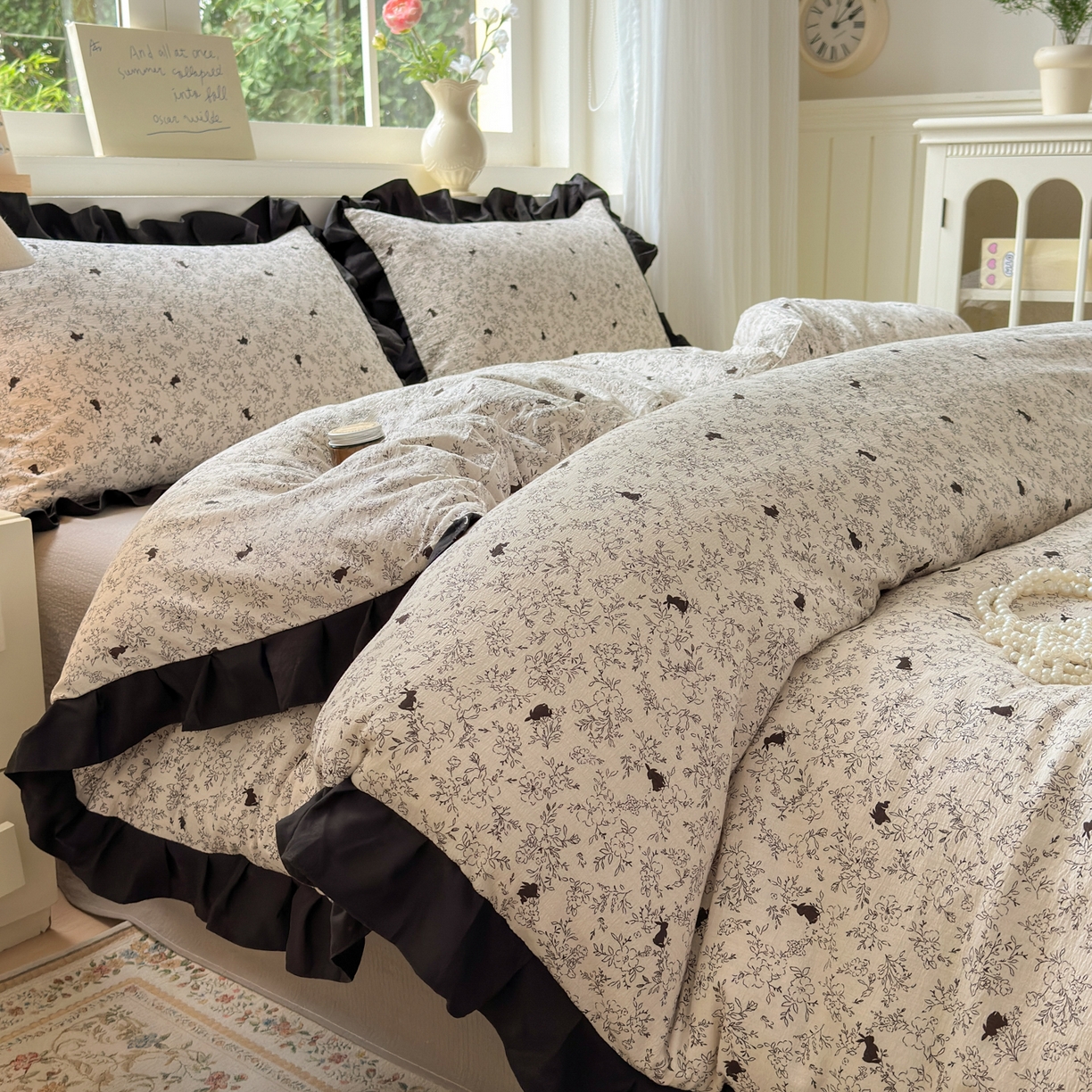 91家纺网 家纺一手货源 找家纺 喜颜 2025新款云感提花皱皱棉爆款花边四件套-赫本风 棉棉兔