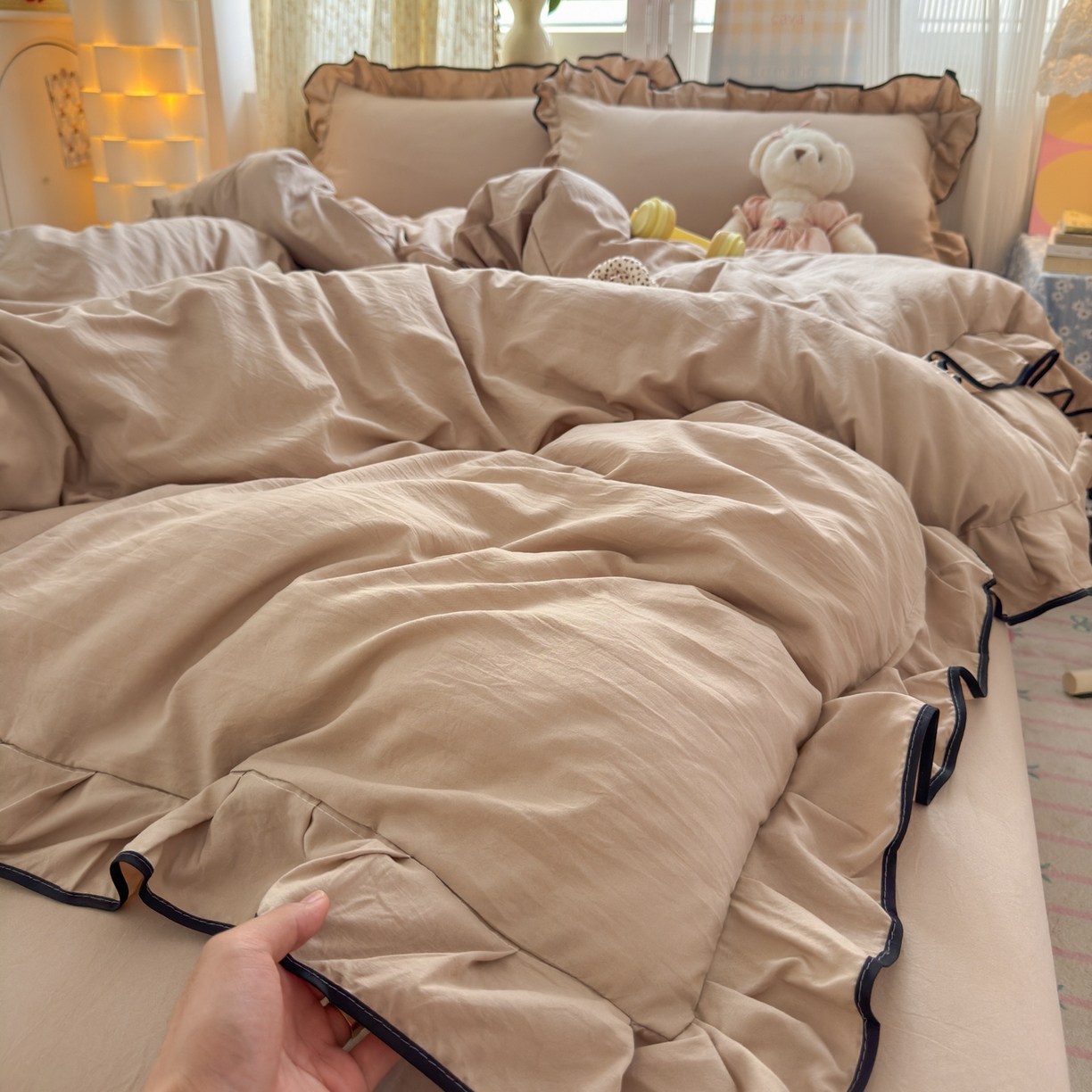 91家纺网 家纺一手货源 找家纺 （总）喜颜 2025新款爆款超柔水洗糯糯棉花边四件套学生宿舍单人三件套