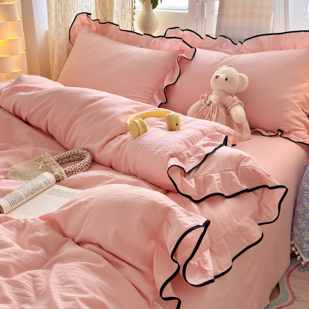 91家纺网 家纺一手货源 找家纺 喜颜 2025新款爆款超柔水洗糯糯棉花边四件套学生宿舍单人三件套 仙女粉-花边款