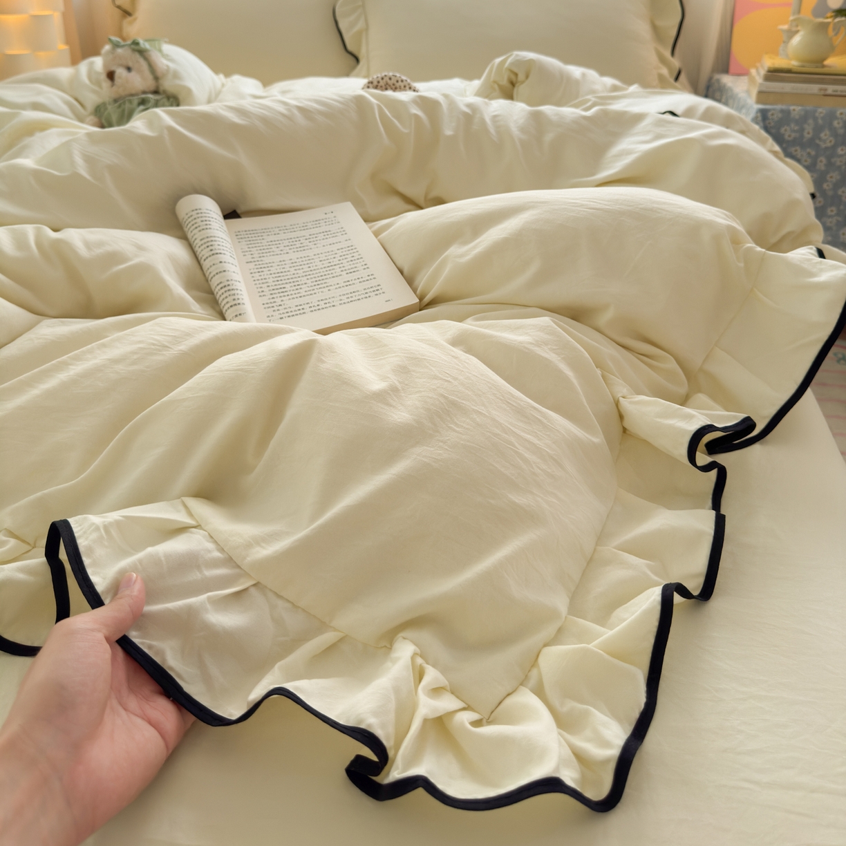 91家纺网 家纺一手货源 找家纺 喜颜 2025新款爆款超柔水洗糯糯棉花边四件套学生宿舍单人三件套 芝士黄-花边款