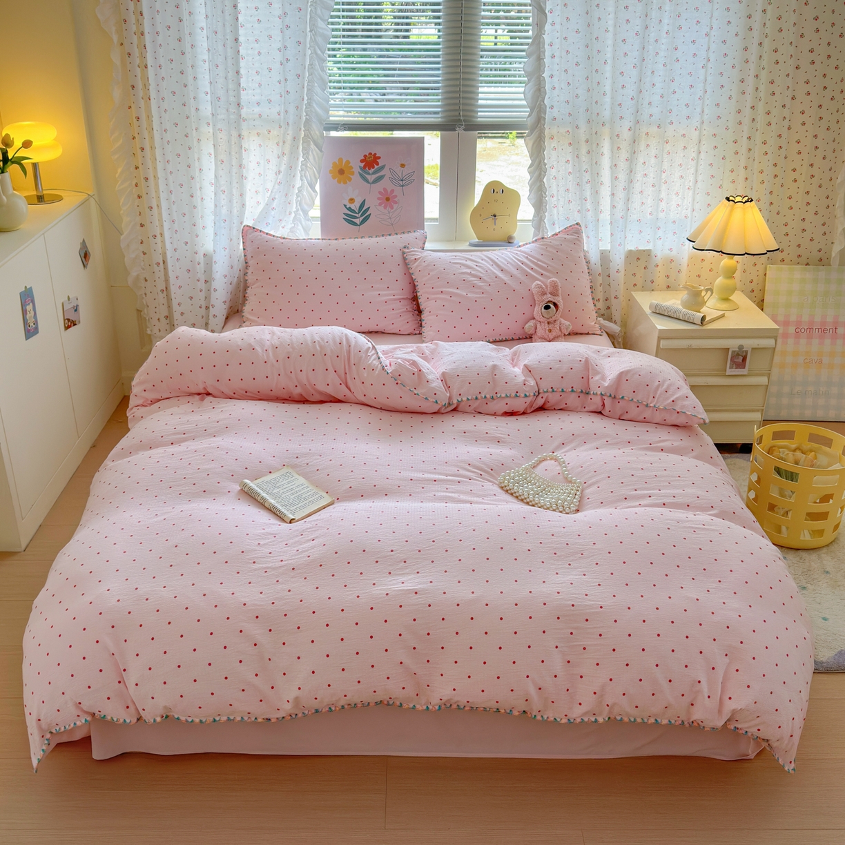 91家纺网 家纺一手货源 找家纺 （总）喜颜 2025新款云感提花双层纱爆款贝壳边四件套