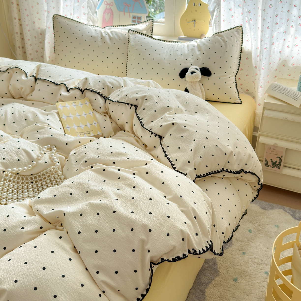 91家纺网 家纺一手货源 找家纺 喜颜 2025新款云感提花双层纱爆款贝壳边四件套 贝壳边-波点奶黄