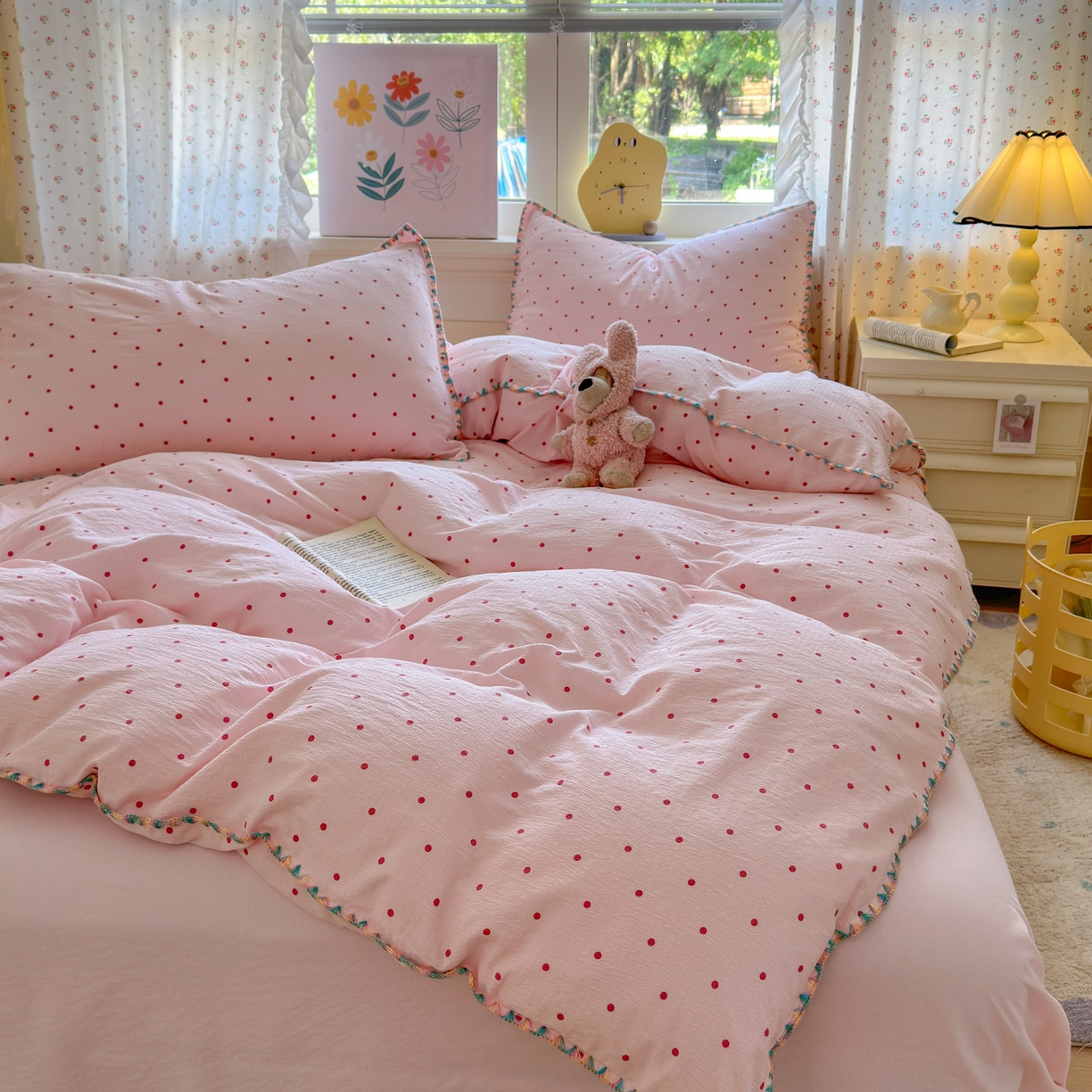 91家纺网 家纺一手货源 找家纺 喜颜 2025新款云感提花双层纱爆款贝壳边四件套 贝壳边-波点浅粉