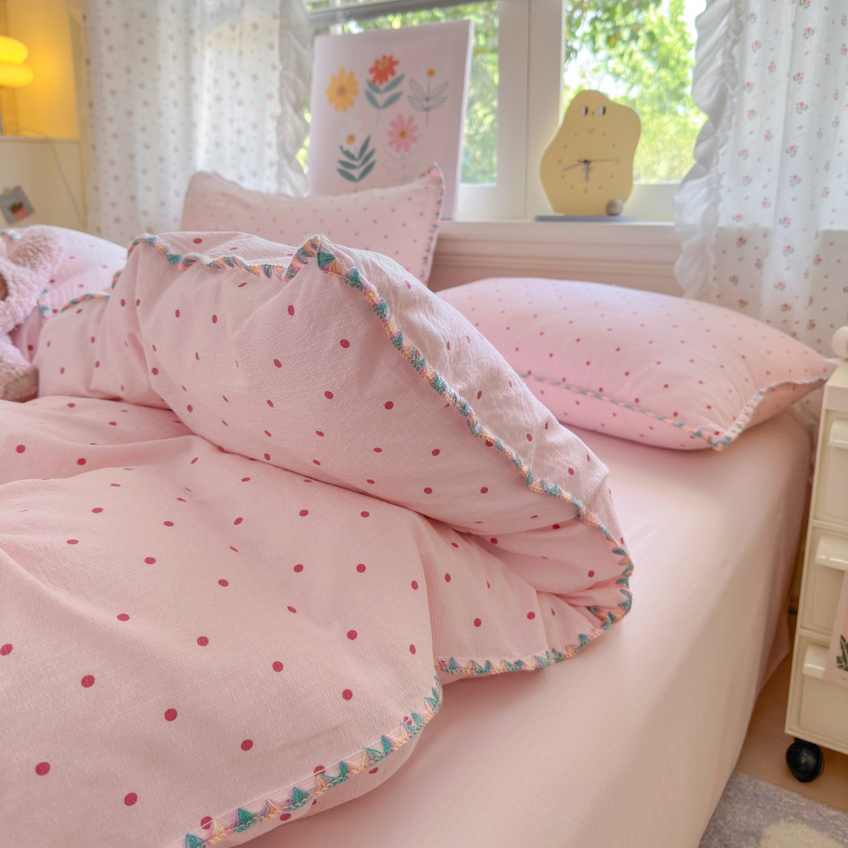 91家纺网 家纺一手货源 找家纺 喜颜 2025新款云感提花双层纱爆款贝壳边四件套 贝壳边-波点浅粉