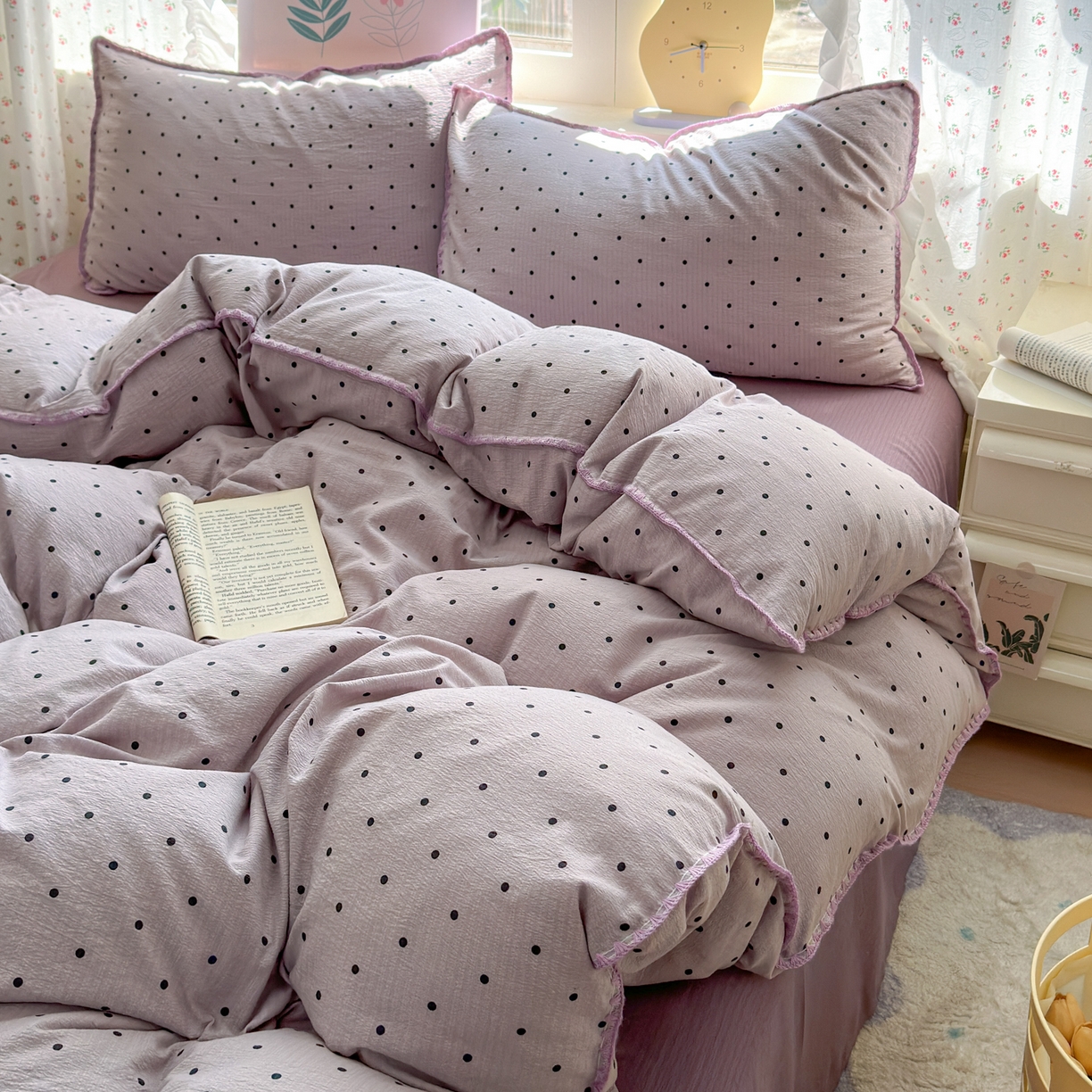 91家纺网 家纺一手货源 找家纺 喜颜 2025新款云感提花双层纱爆款贝壳边四件套 贝壳边-波点浅紫
