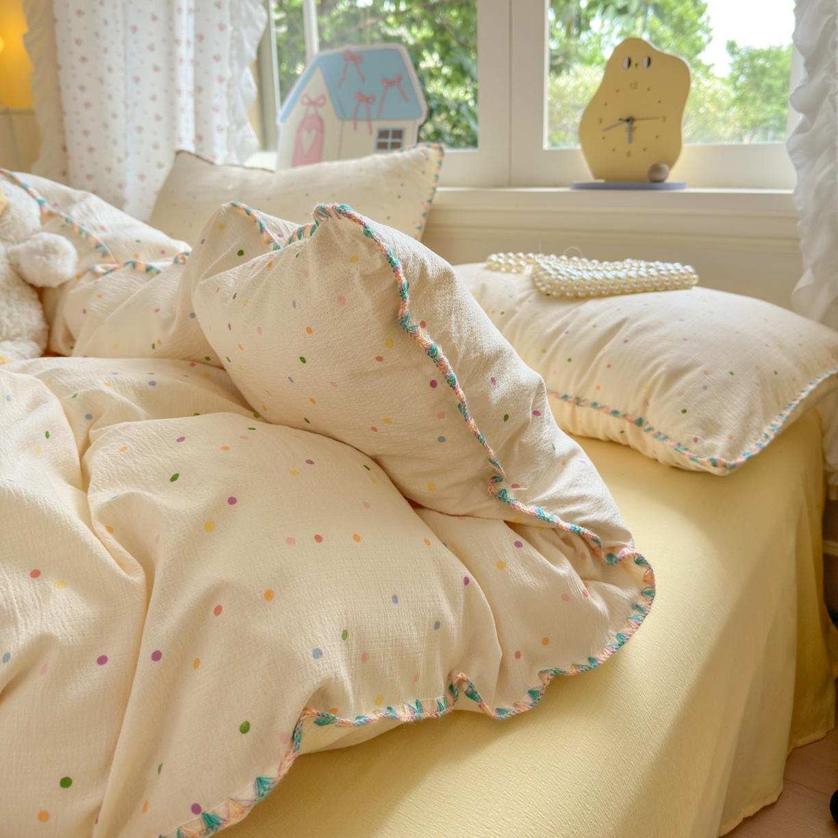 91家纺网 家纺一手货源 找家纺 喜颜 2025新款云感提花双层纱爆款贝壳边四件套 贝壳边-波点炫彩