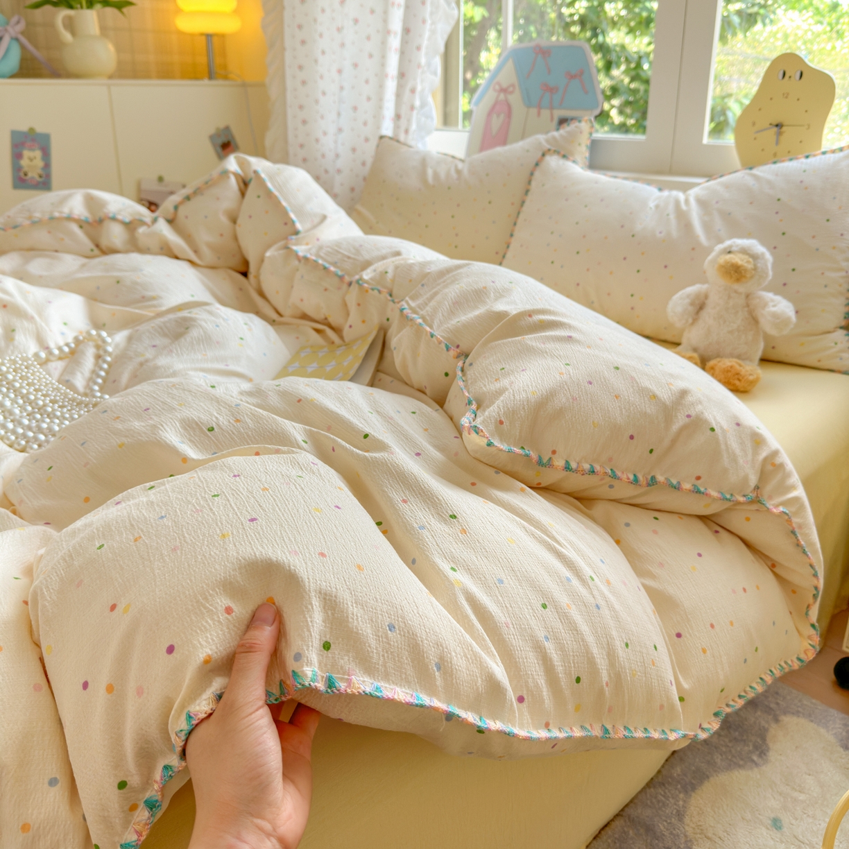 91家纺网 家纺一手货源 找家纺 喜颜 2025新款云感提花双层纱爆款贝壳边四件套 贝壳边-波点炫彩