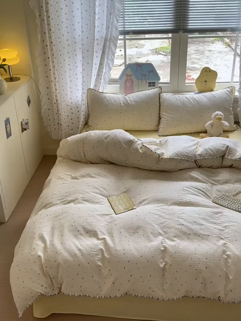 91家纺网 家纺一手货源 找家纺 喜颜 2025新款云感提花双层纱爆款贝壳边四件套 贝壳边-波点炫彩