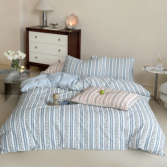 91家纺网 家纺一手货源 找家纺 （总）圆岛家纺 2025新款清新全棉色织三层纱提花四件套