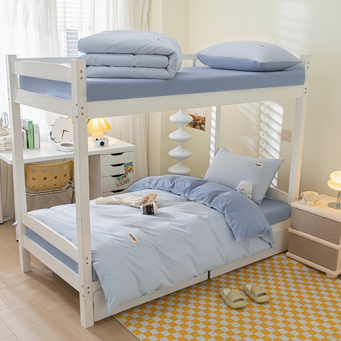 91家纺网 家纺一手货源 找家纺 佳汐蓝家纺 2025新款A类全棉水洗棉学生三件套 贴标-天空蓝+海青