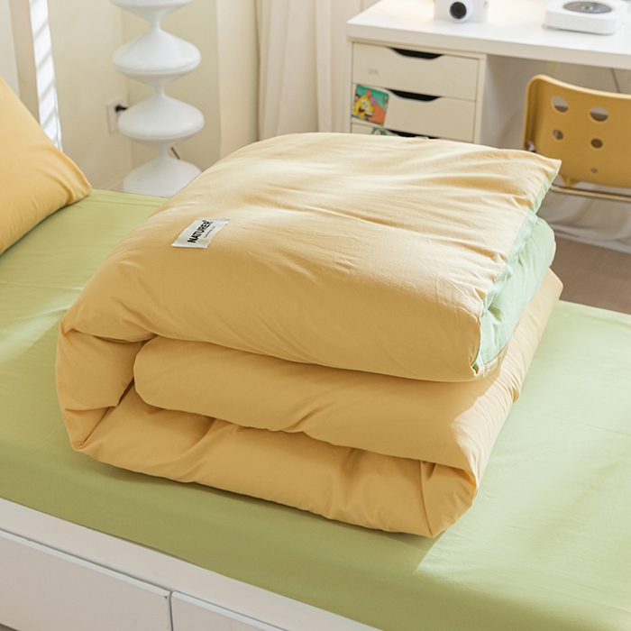 91家纺网 家纺一手货源 找家纺 佳汐蓝家纺 2025新款A类全棉水洗棉学生三件套 贴标-初黄+果绿