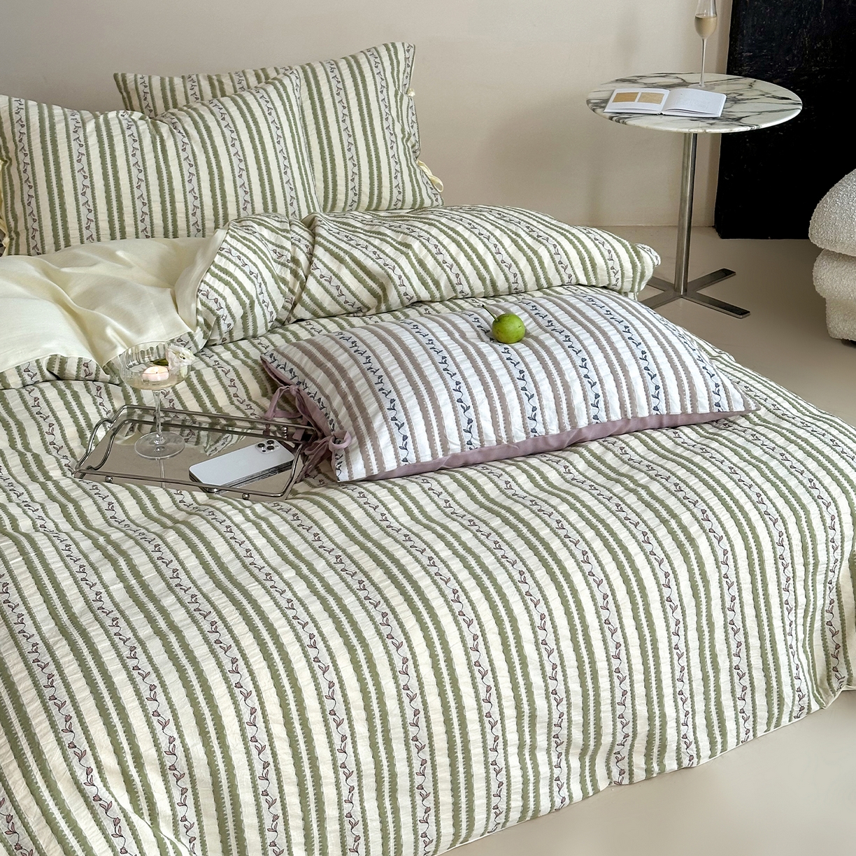 91家纺网 家纺一手货源 找家纺 （总）圆岛家纺 2025新款清新全棉色织三层纱提花四件套