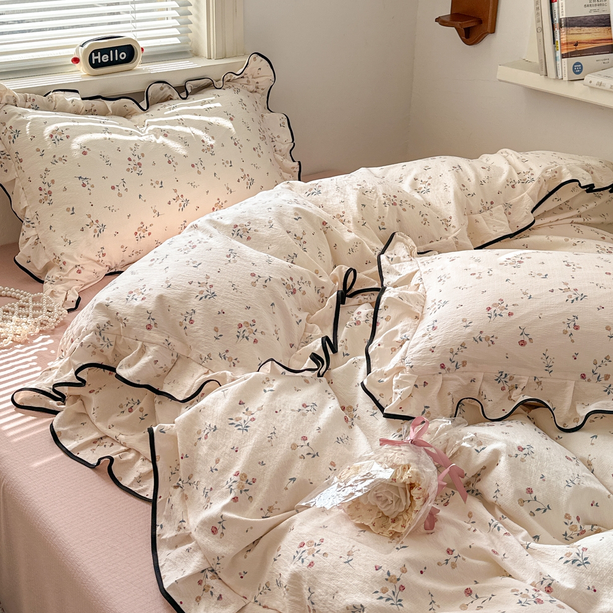 91家纺网 家纺一手货源 找家纺 喜颜 2025新款爆款云感提花双层纱木棉花边四件套 浅夏