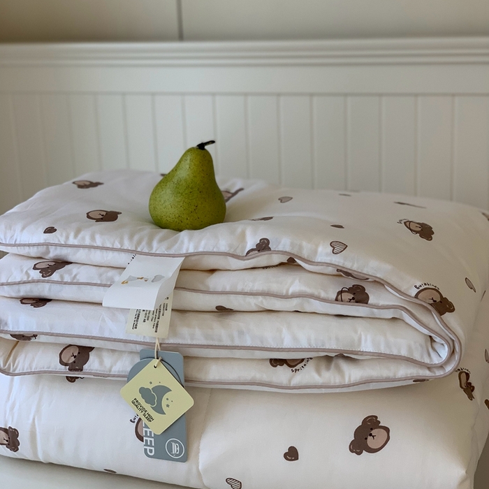 91家纺网 家纺一手货源 找家纺 汇庭2025秋冬新款全棉大豆被 爱心熊白