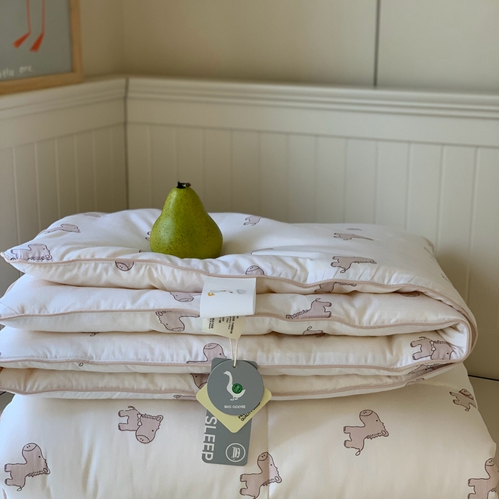 91家纺网 家纺一手货源 找家纺 汇庭2025秋冬新款全棉大豆被 宝莉小马白