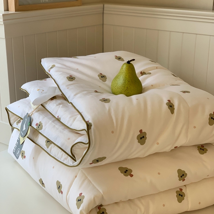 91家纺网 家纺一手货源 找家纺 汇庭2025秋冬新款全棉大豆被 绿森林白