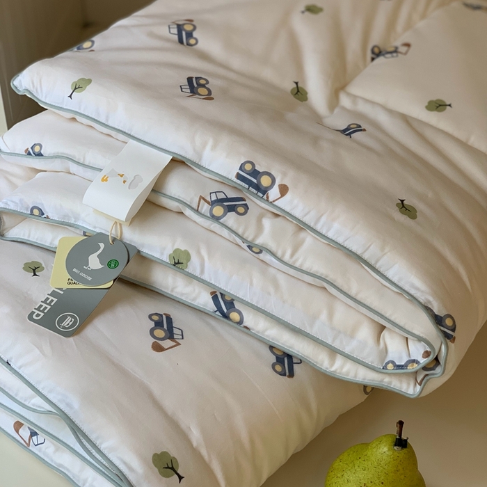 91家纺网 家纺一手货源 找家纺 汇庭2025秋冬新款全棉大豆被 挖掘分队白