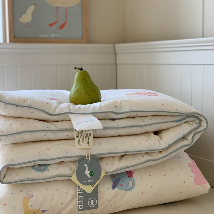 91家纺网 家纺一手货源 找家纺 汇庭2025秋冬新款全棉大豆被 炫彩象白