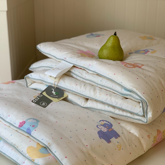 91家纺网 家纺一手货源 找家纺 汇庭2025秋冬新款全棉大豆被 炫彩象白